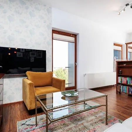 Of The Kings - View Apartment